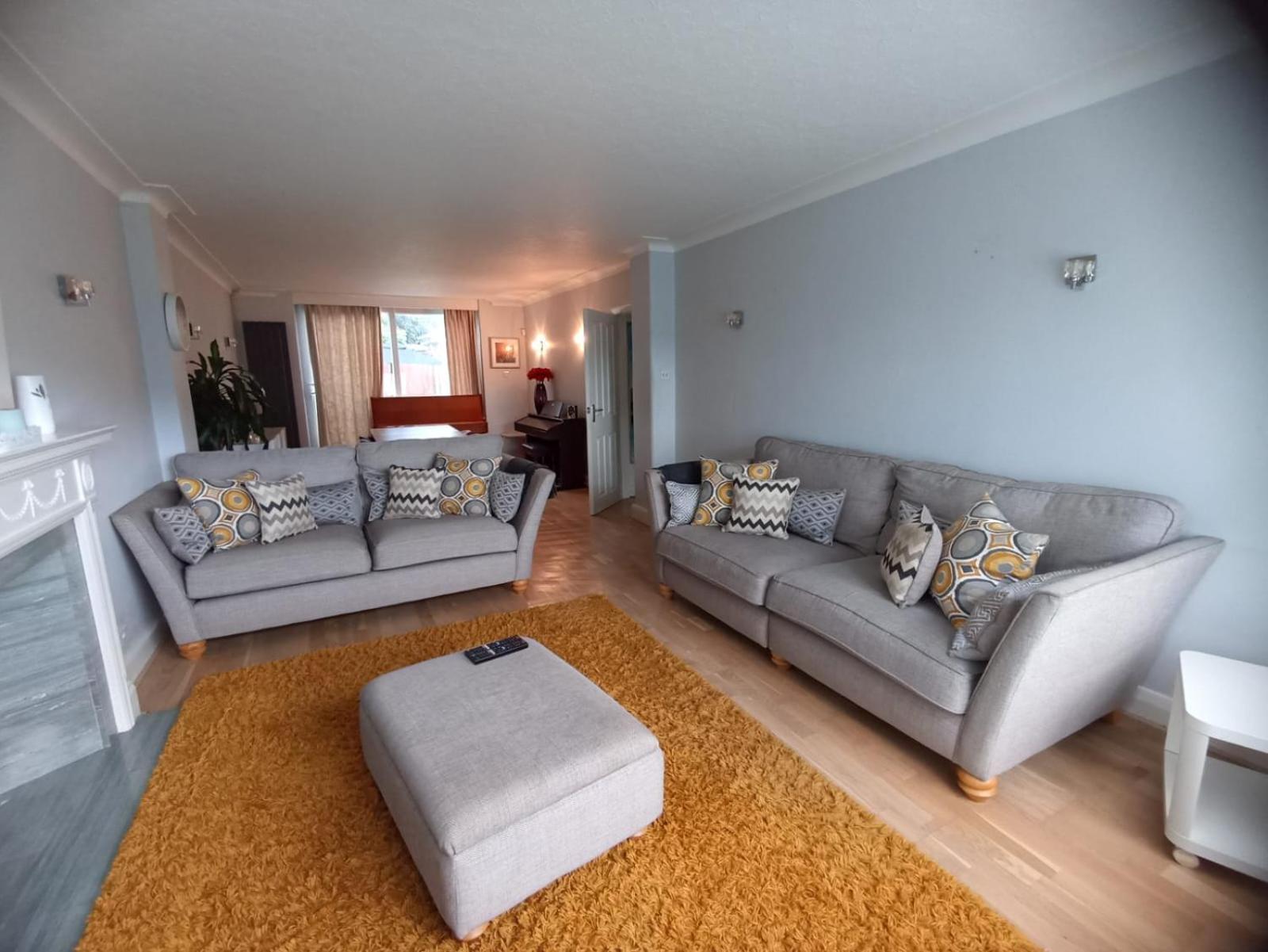 Large Family Home Near Richmond Park New Malden Bagian luar foto